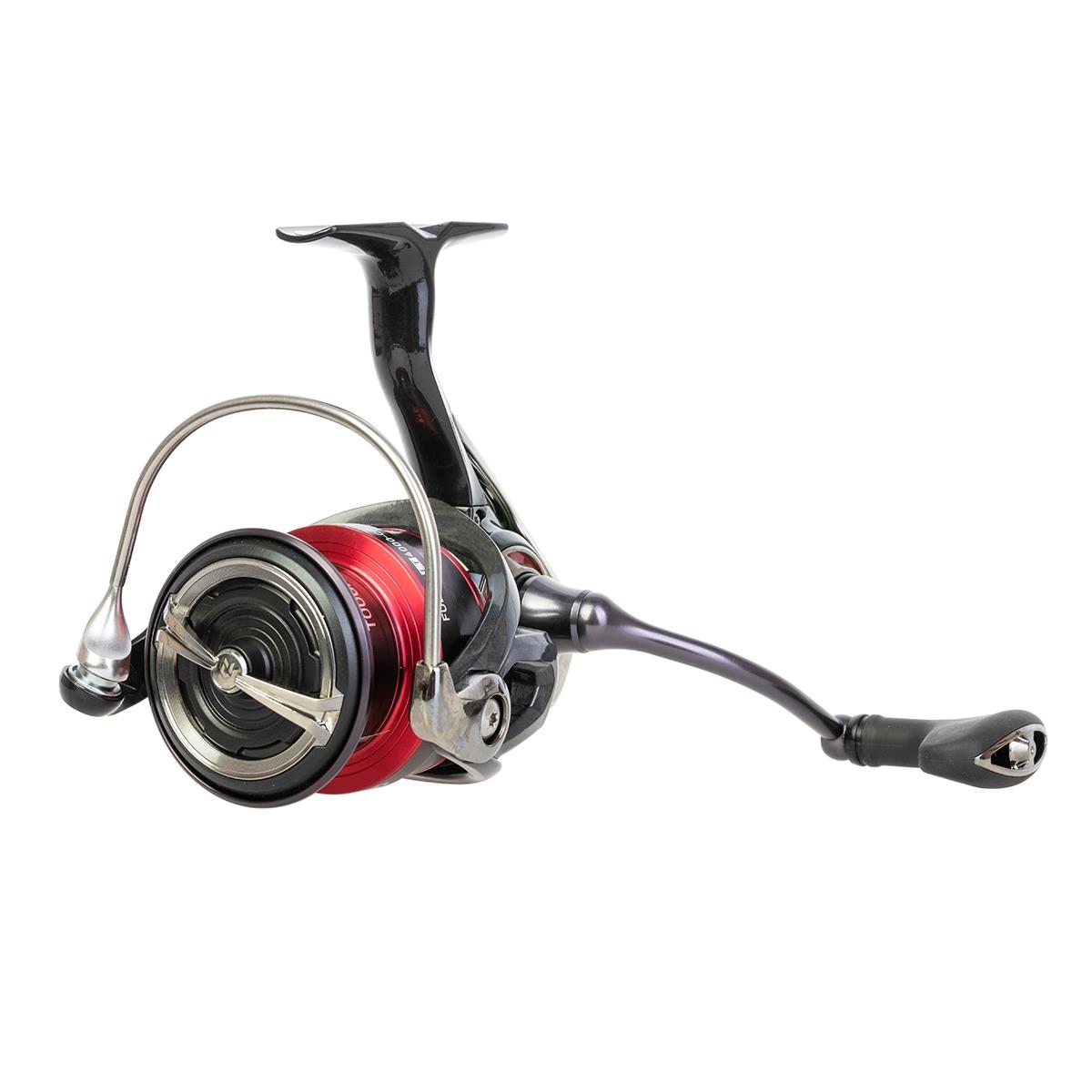 

Катушка безынерционная 20 FUEGO LT4000-CP DAIWA, 10223-405
