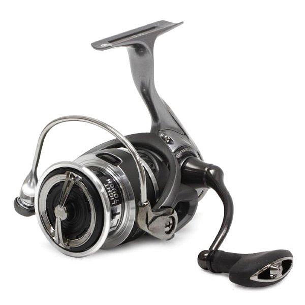

Катушка безынерционная 19 LEXA E LT 3000 DAIWA, 10226-301