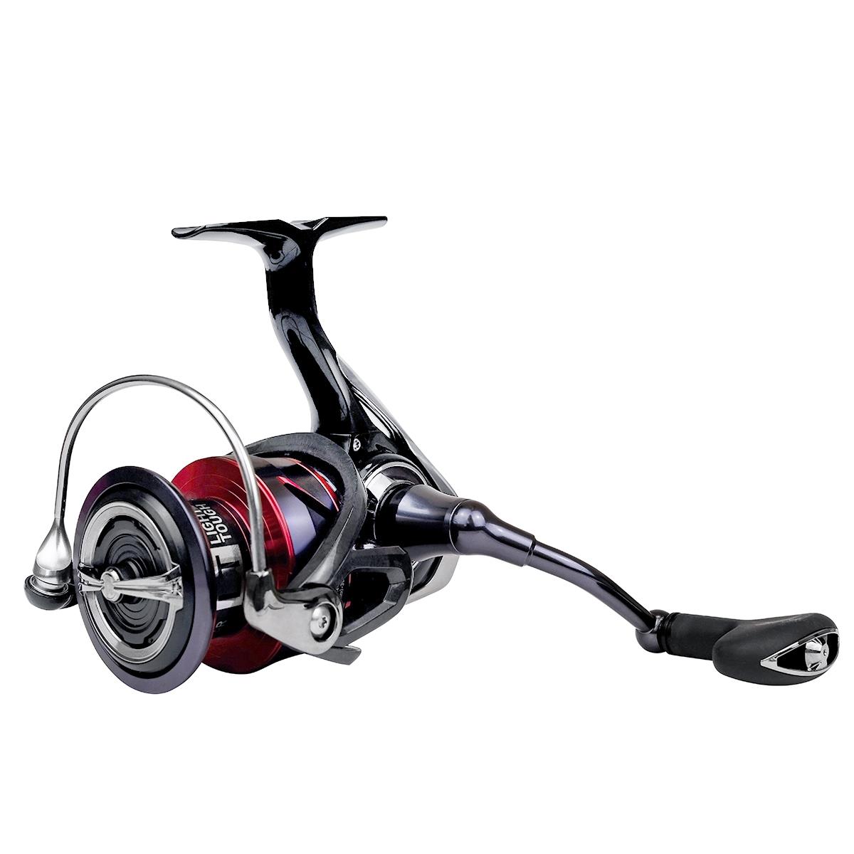

Катушка безынерционная 20 FUEGO LT6000 DAIWA, 10223-600