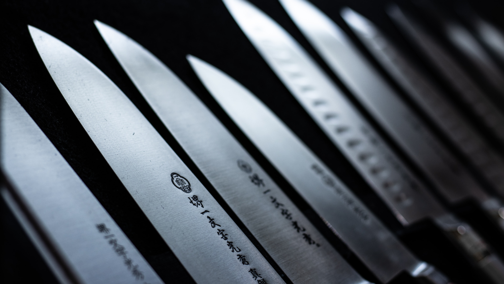 Какая сталь для ножей лучше?