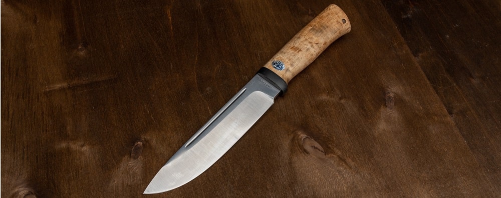 Охотничий нож с гравировкой примеры